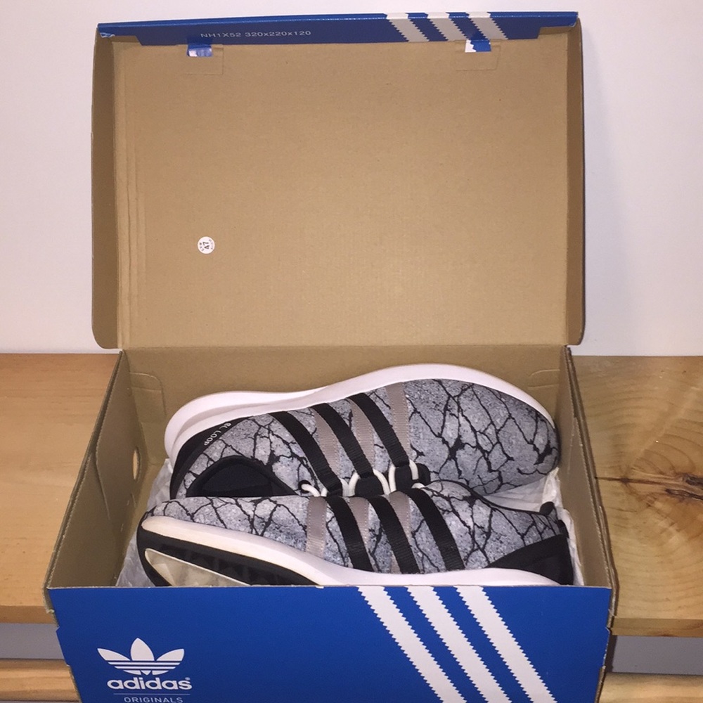 Men’s Adidas SL Loop Racer